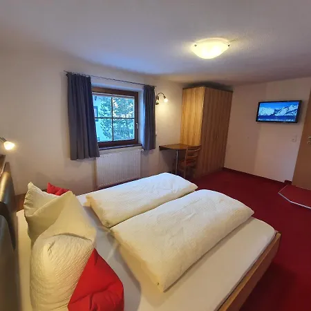 Apartment Landhaus Sonneck Pettneu am Arlberg